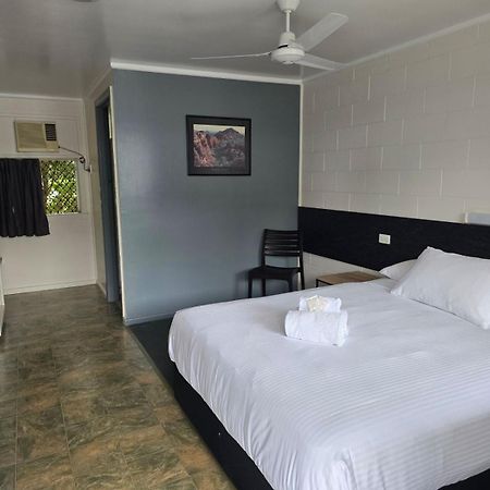 Kalka Palms Hotel Motel Rockhampton Exterior foto